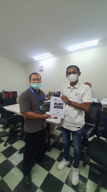 Prosesi serah terima SLF kepada pihak RSU SHUBNAUL Wathon Magelang, Sumber: doc pribadi
