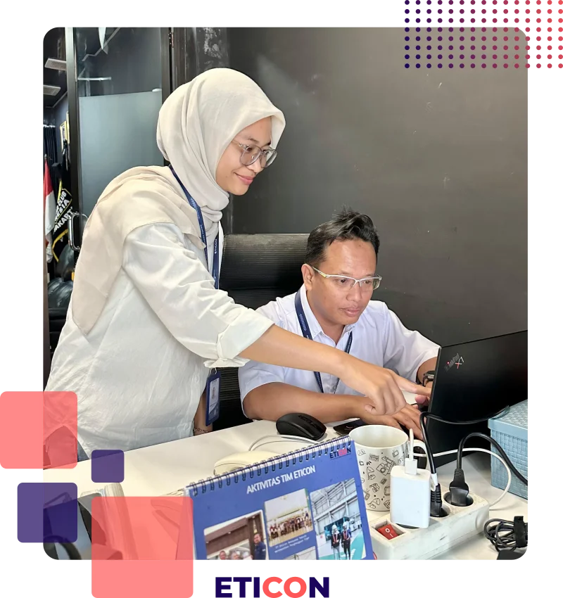 Foto tim ETICON yang melayani perizinan SLF dan PBG