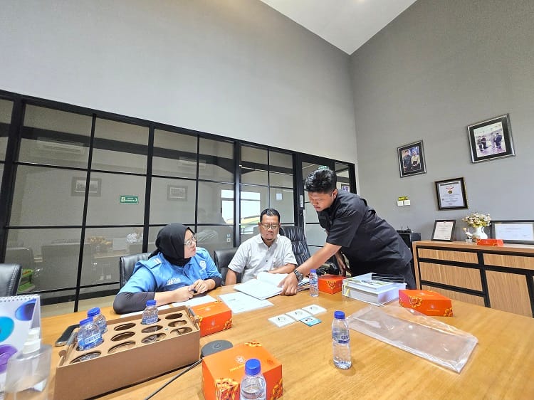 Eticon dampingi pengurusan Dokumen Pengelolaan Lingkungan Hidup, Sumber: doc pribadi