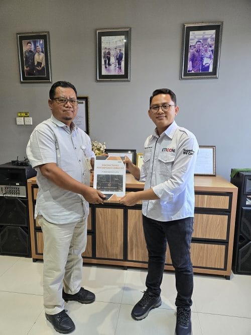 Serah terima DPLH PT Sinar Harapan Plastik, Sumber: doc pribadi